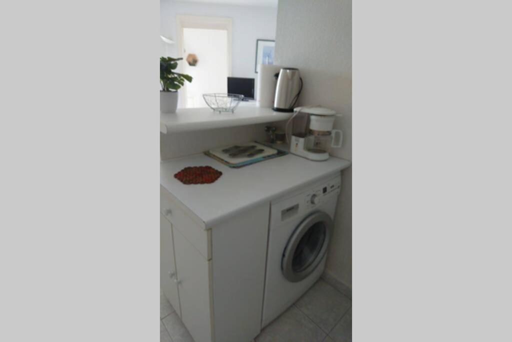 T2 Climatise A 5 Minutes A Pied De La Plage Avec Parking, Piscine Et Wifi Fréjus Εξωτερικό φωτογραφία