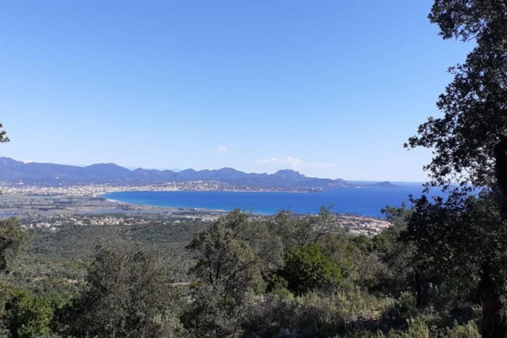 T2 Climatise A 5 Minutes A Pied De La Plage Avec Parking, Piscine Et Wifi Fréjus Εξωτερικό φωτογραφία